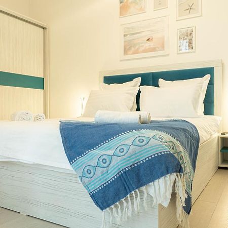 Apartament Le Bonheur Deux Solid Residence Butoaie ママイア エクステリア 写真