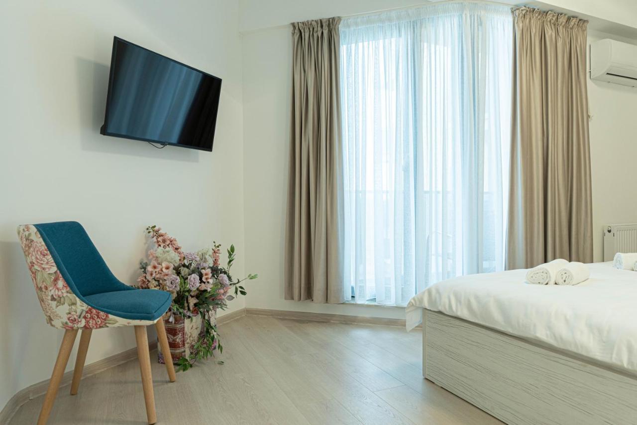 Apartament Le Bonheur Deux Solid Residence Butoaie ママイア エクステリア 写真
