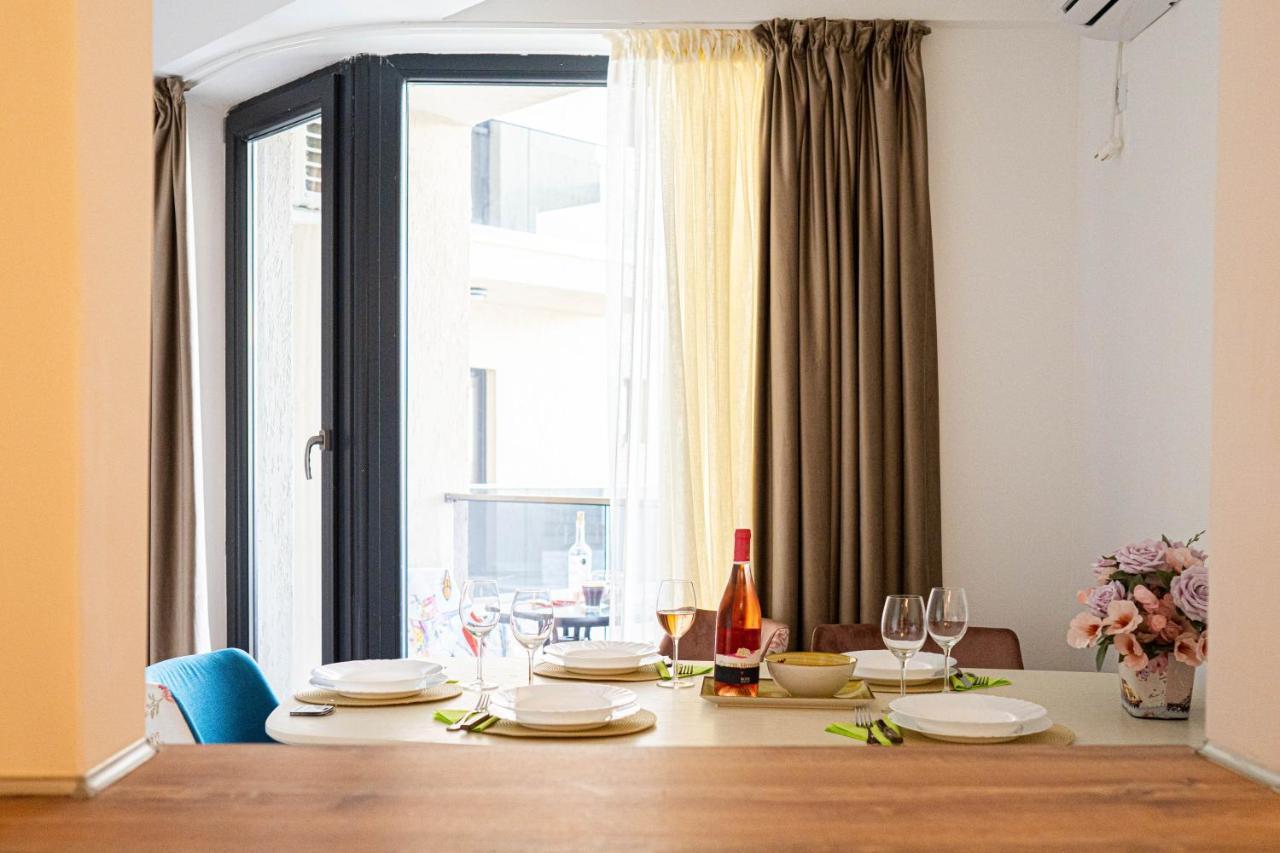Apartament Le Bonheur Deux Solid Residence Butoaie ママイア エクステリア 写真